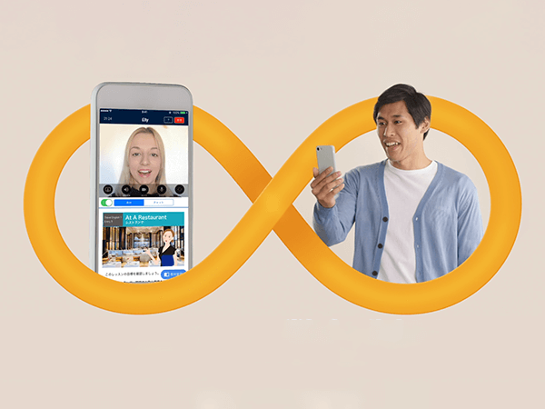 用手機上英語會話課程的男性